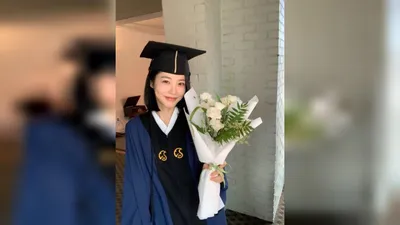 SHIN YE EUN wears graduation cap for the first time in 10 years... "Ammonite Graduation"