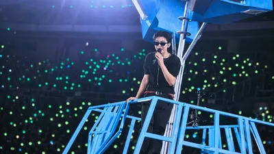 Lim Young-woong mewarnai Stadion Goyang dengan gelombang biru langit... Kembang api dan pertunjukan drone yang 'megah'