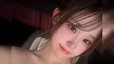 71-year-old Sim Soo-bong publicly criticizes 17-year-old trot singer, calling her a "young lady who doesn't know how to sing"